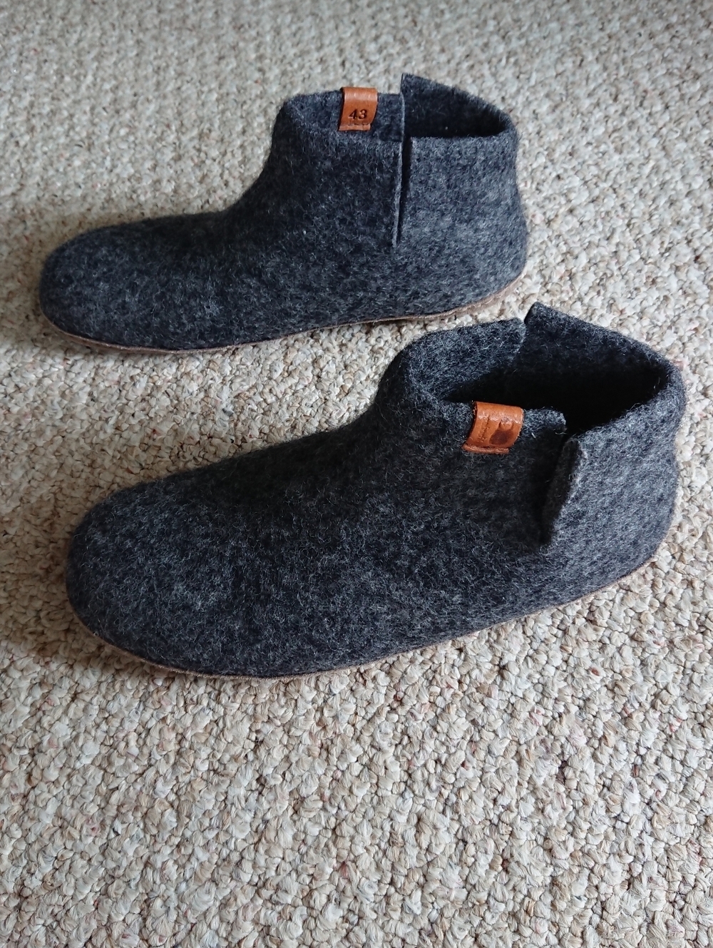 Baabushka Wool Bootie with Leather Sole - Dark Gray size 43/W 11